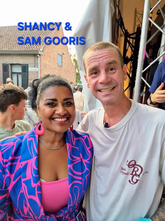 Sfeerfoto van een optreden van Shancy